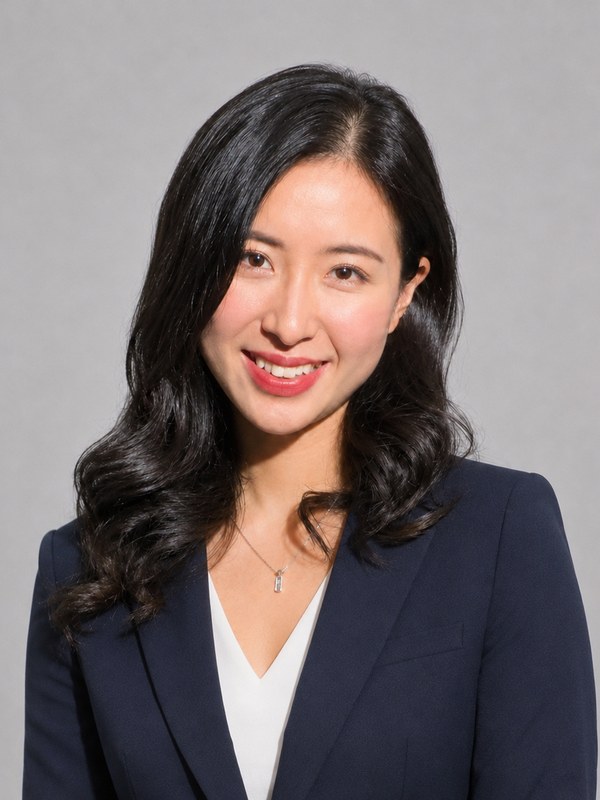 Dr Lily Vu, bác sĩ y khoa và đồng sáng lập EUCA MD